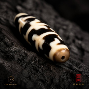 IVORY RITUAL · Black & Cream Patterned Bead - Image 5