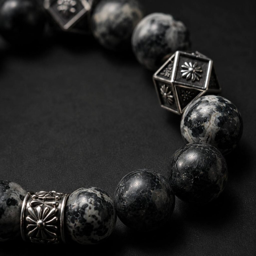 Black obsidian bracelet overall detail