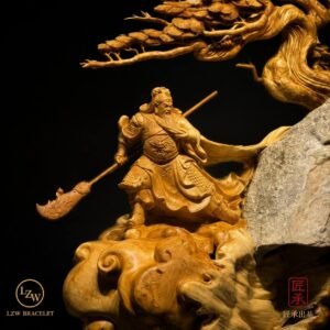 Close-up of Guan Yu and the carved ancient pine details