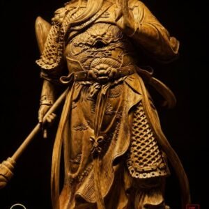 Guan Yu robe and carved warrior details